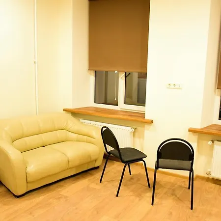 아파트 Svaigi Remontets Dzivoklis Rigas Centra *